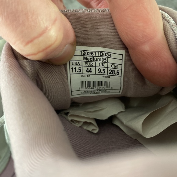 Brooks Pure Cadence 7 Womens 11.5 Running Sneaker Shoes Athletic Running Jogging - Picture 9 of 11